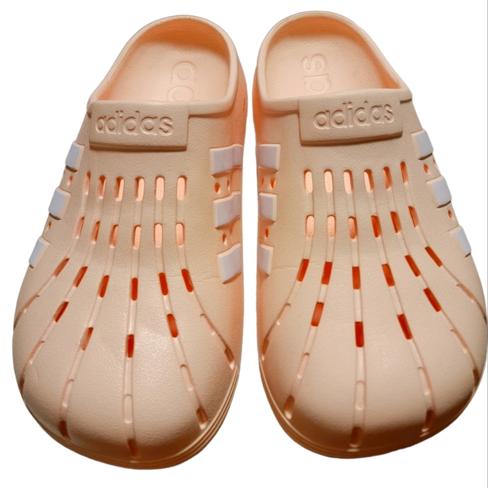 Adidas - Picture 3 of 5